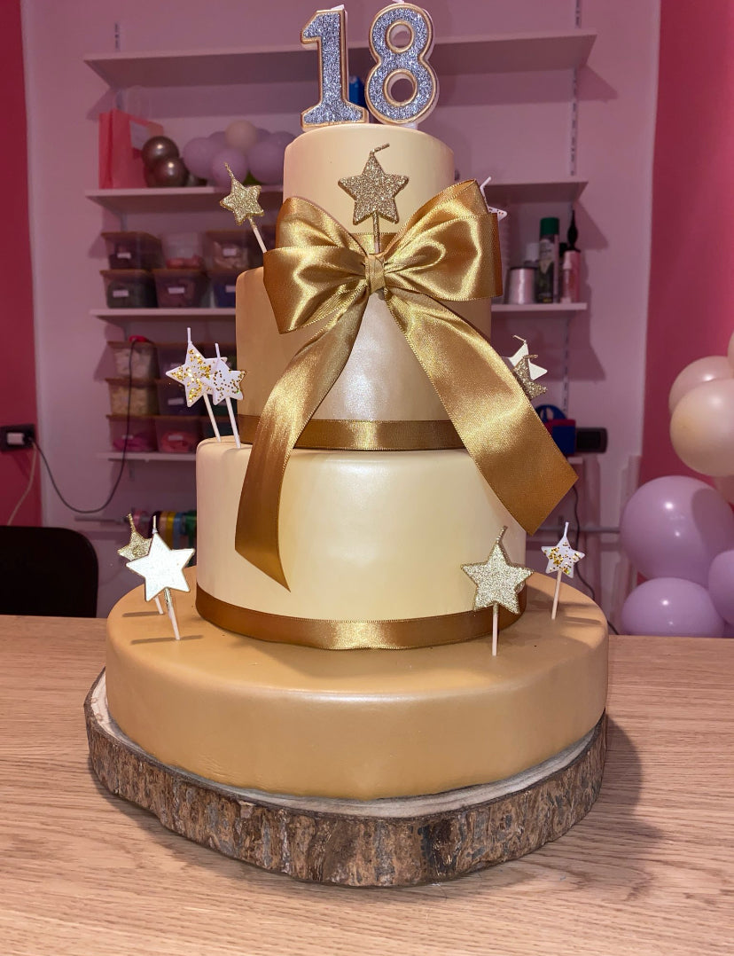 Torta scenografica personalizzata da..